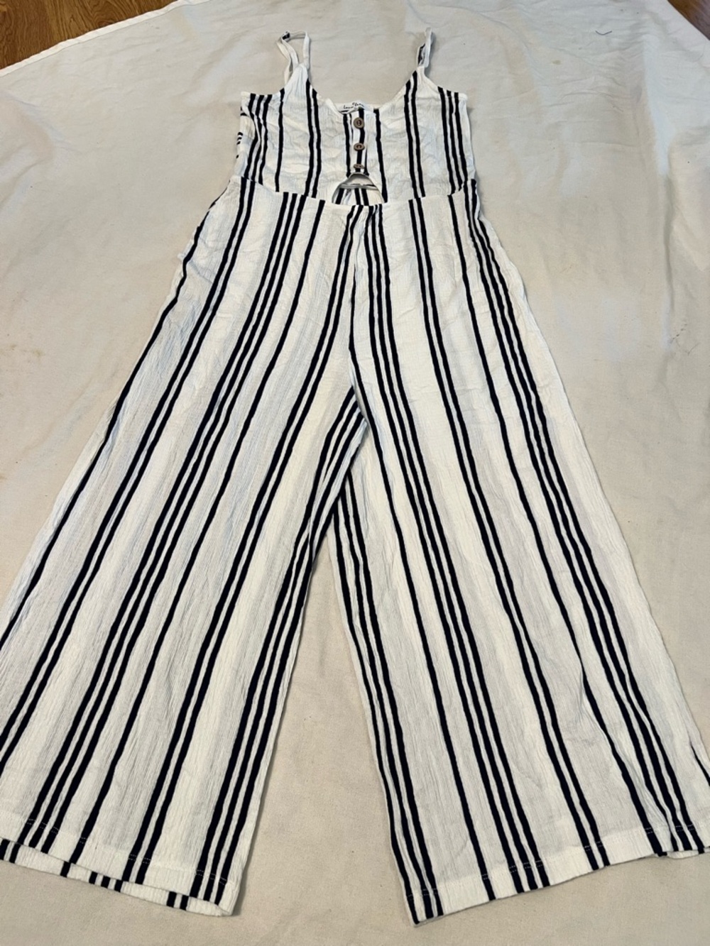 NWT Love Tree Striped Wide-Leg Jumpsuit - Navy & White With Front Keyhole.
